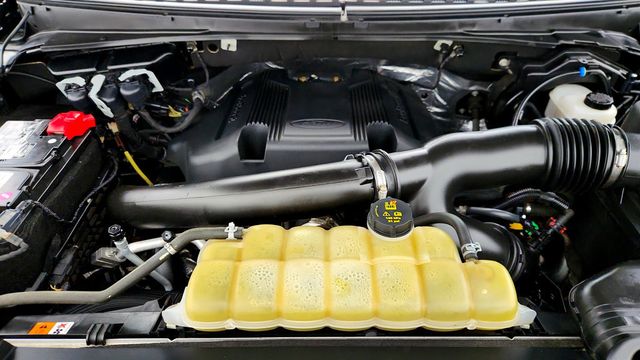 2020 Ford Expedition Max Limited 4x4 with Special Edition Package & Equipment 301A - 22969643 - 26