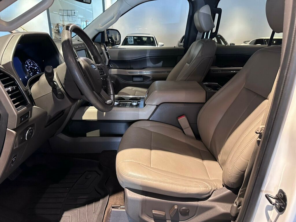 2020 Ford Expedition Max LocalTrade/XLT/4x4/CaptainsChairs/Htd&CldSeats/RemoteStart/NAV - 22725958 - 11