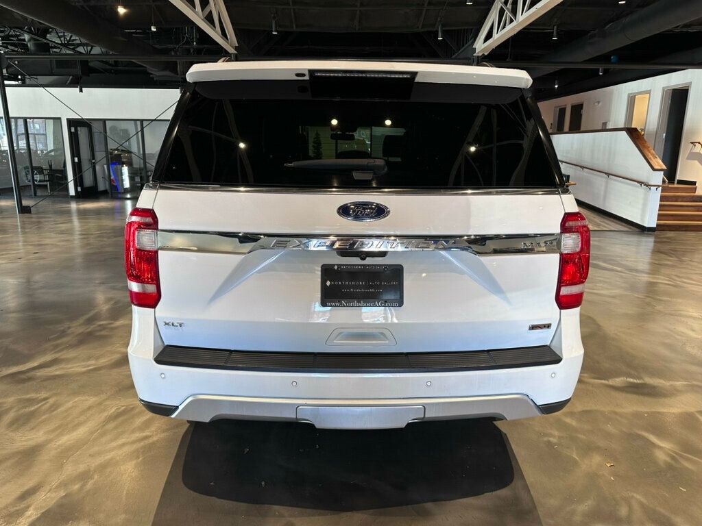 2020 Ford Expedition Max LocalTrade/XLT/4x4/CaptainsChairs/Htd&CldSeats/RemoteStart/NAV - 22725958 - 3