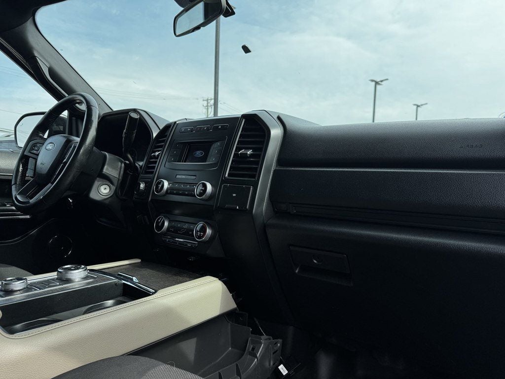 2020 Ford Expedition Max XL FLEET - 23004321 - 17