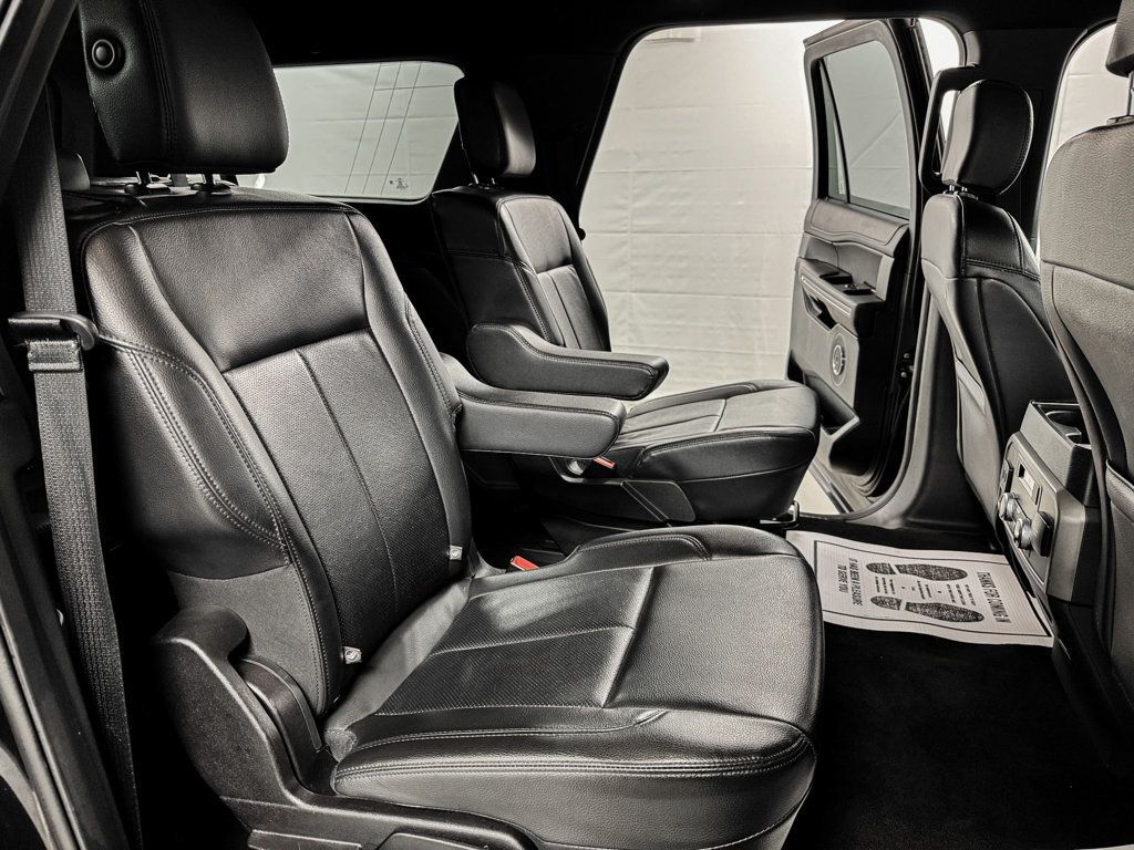 2020 Ford Expedition Max XLT 4WD - 22999145 - 9