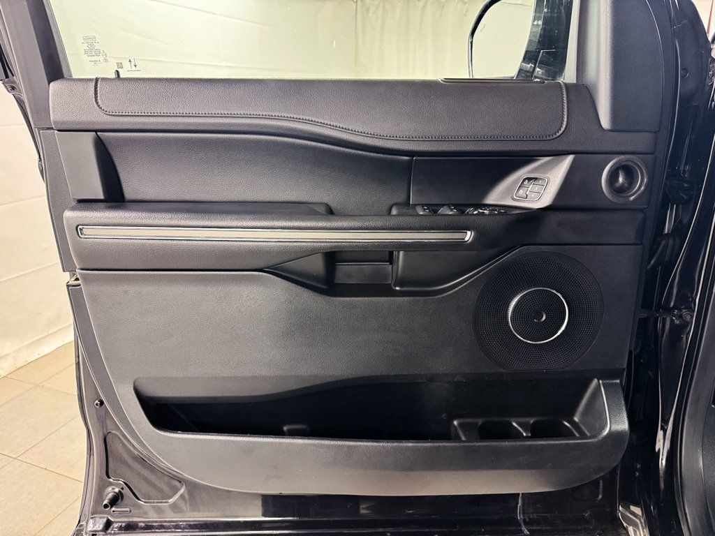 2020 Ford Expedition Max XLT 4WD - 22999145 - 12
