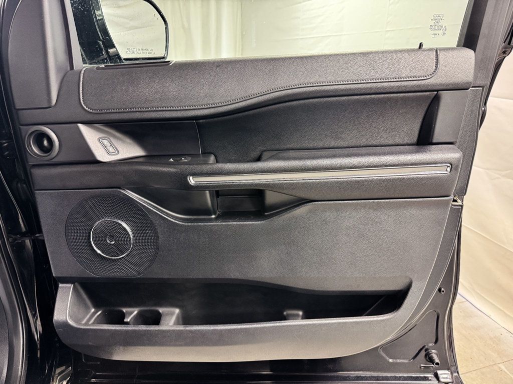 2020 Ford Expedition Max XLT 4WD - 22999145 - 15