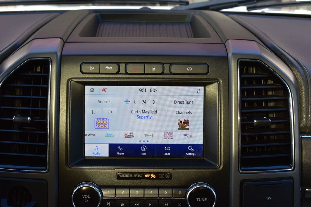 2020 Ford Expedition Max XLT 4x4 - 23087532 - 29