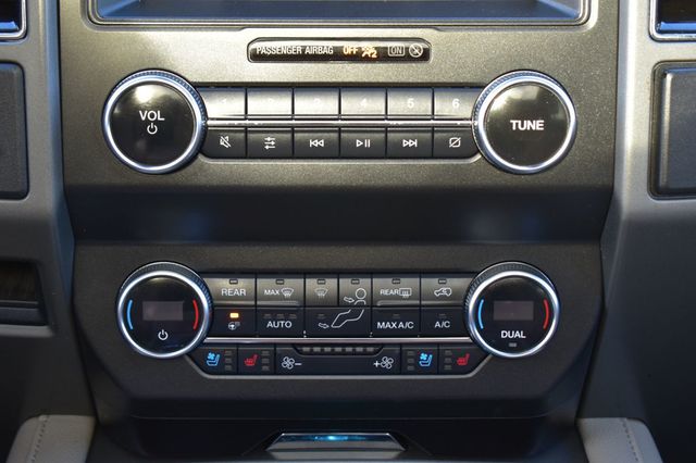 2020 Ford Expedition Max XLT 4x4 - 23087532 - 30