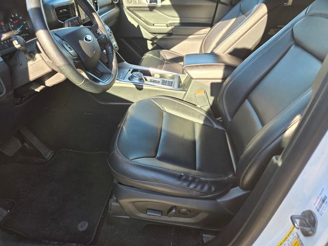 2020 Ford Explorer  - 22997353 - 12