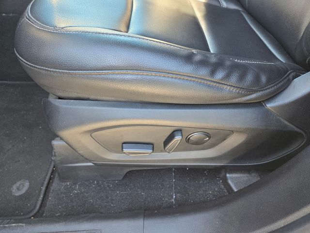 2020 Ford Explorer  - 22997353 - 13