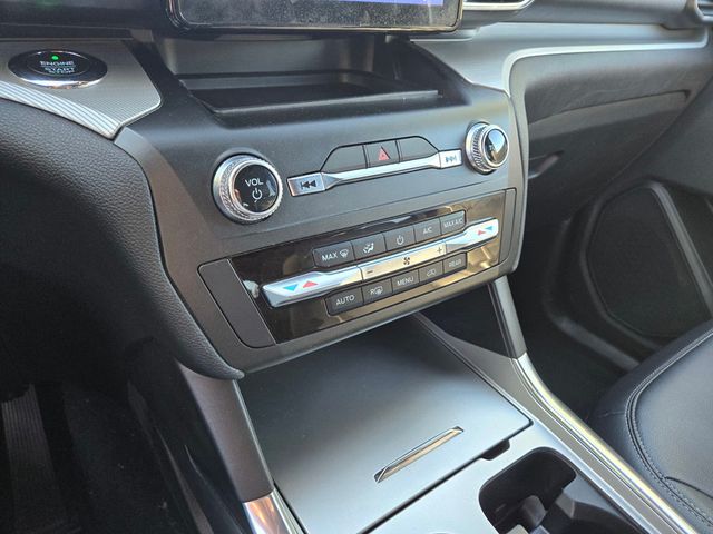 2020 Ford Explorer  - 22997353 - 19