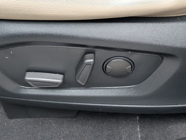 2020 Ford Explorer  - 22980443 - 20