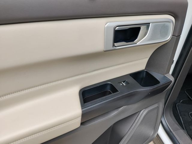 2020 Ford Explorer 2020 Ford Explorer- Platinum - Low Mileage  - 22887206 - 32