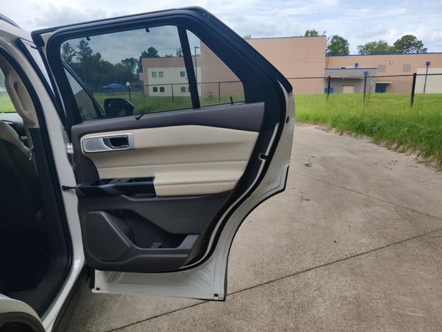 2020 Ford Explorer 2020 Ford Explorer- Platinum - Low Mileage  - 22887206 - 35