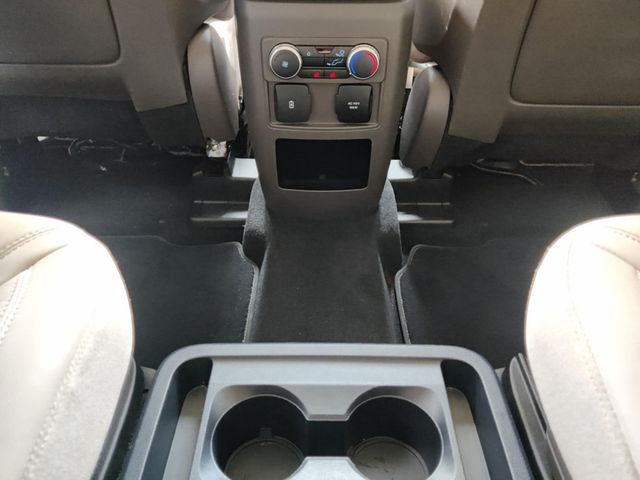 2020 Ford Explorer 2020 Ford Explorer- Platinum - Low Mileage  - 22887206 - 45