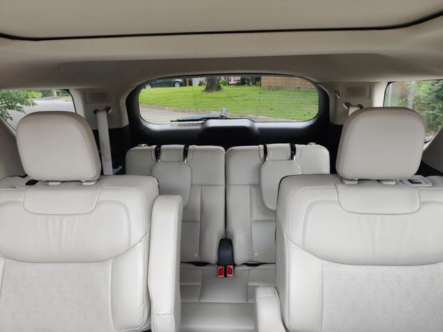 2020 Ford Explorer 2020 Ford Explorer- Platinum - Low Mileage  - 22887206 - 49