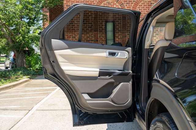 2020 Ford Explorer Local Trade/Platinum Pkg/Heated&Cooled Massaging Seats/Pano Roof - 23034244 - 47