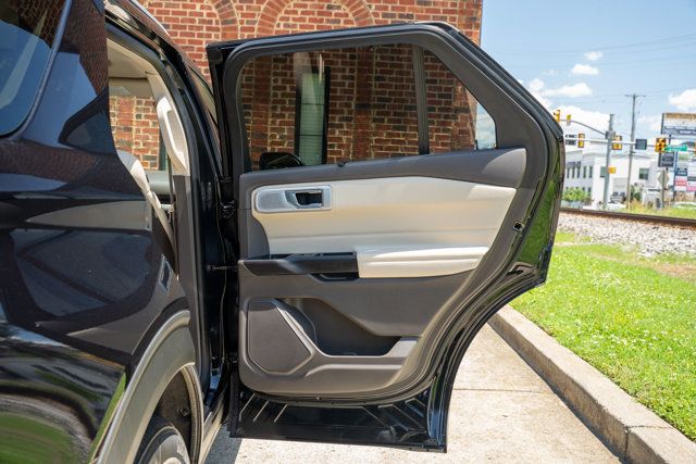 2020 Ford Explorer Local Trade/Platinum Pkg/Heated&Cooled Massaging Seats/Pano Roof - 23034244 - 50