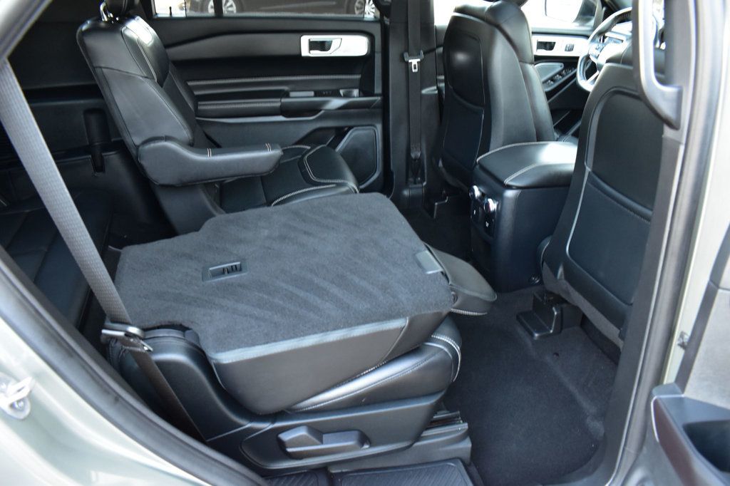 2020 Ford Explorer ST photo 27