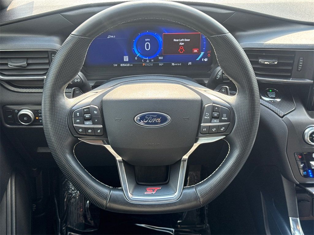 2020 Ford Explorer ST photo 24