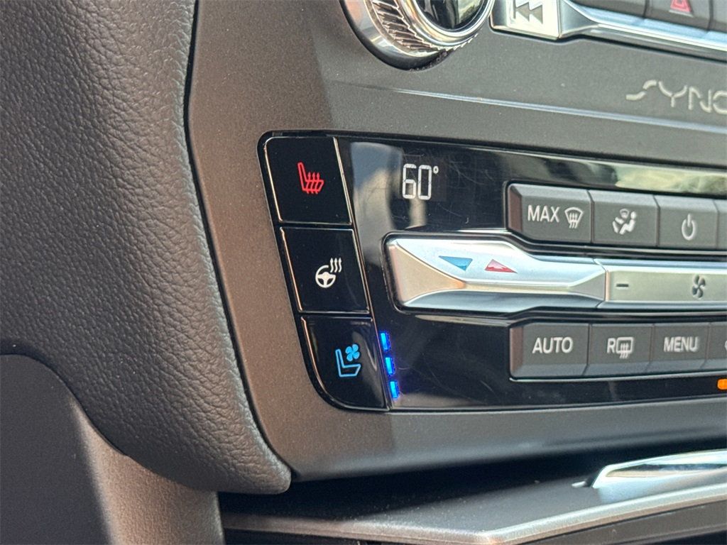 2020 Ford Explorer ST photo 34