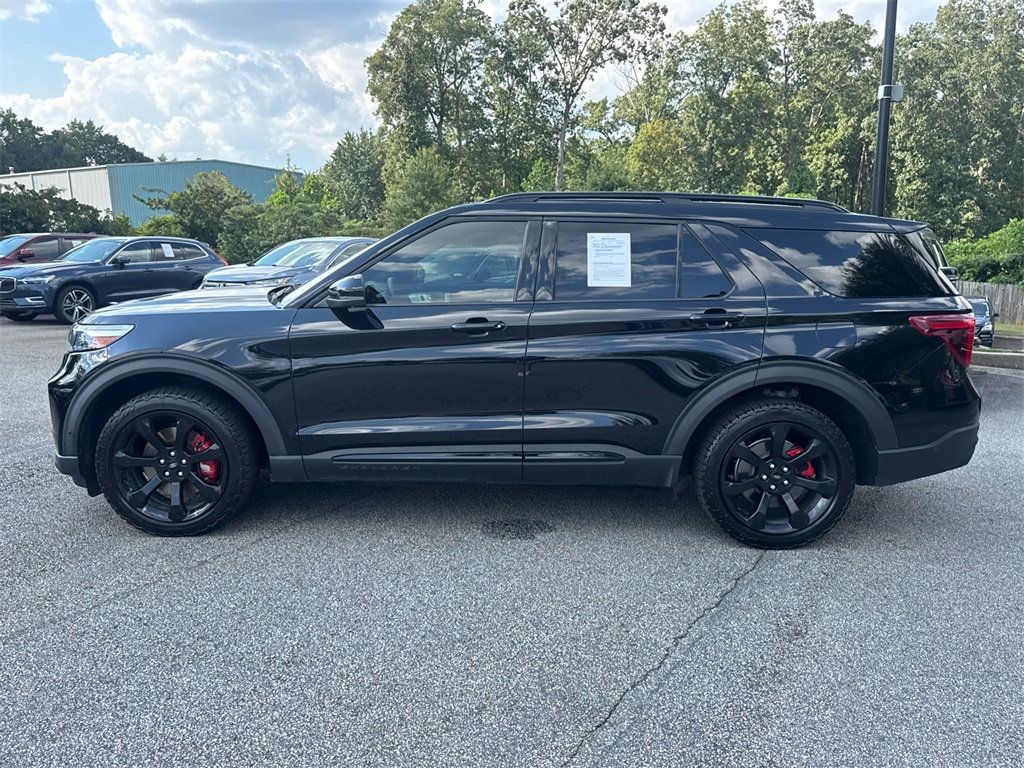 2020 Ford Explorer ST photo 4