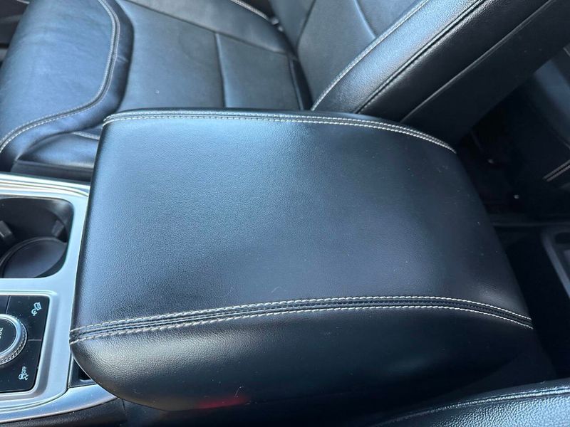 2020 Ford Explorer ST 4WD - 22946462 - 68