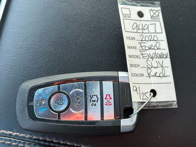 2020 Ford Explorer ST 4WD - 22946462 - 72