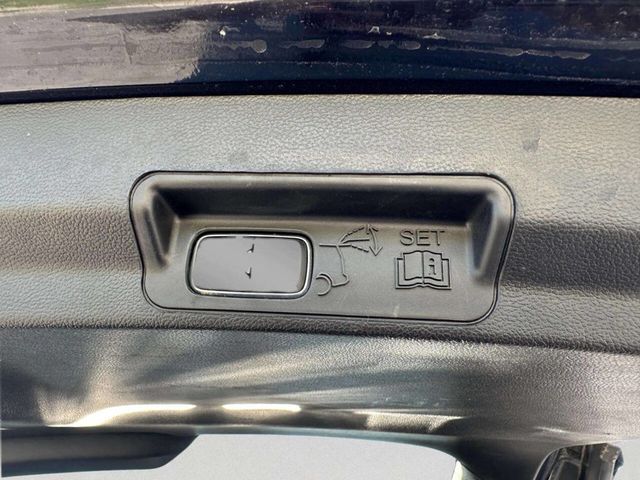 2020 Ford Explorer ST 4WD - 23044855 - 10