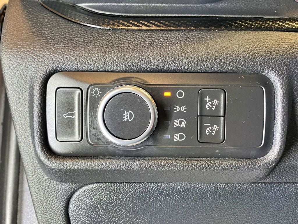2020 Ford Explorer ST 4WD - 23001612 - 24