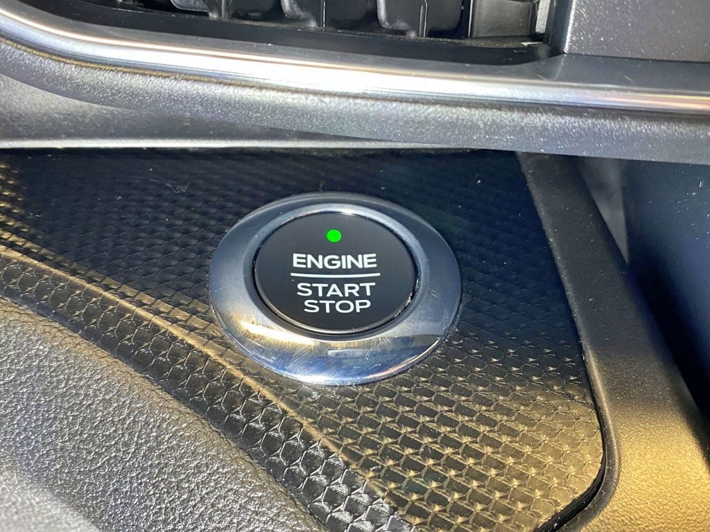 2020 Ford Explorer ST 4WD - 23001612 - 32
