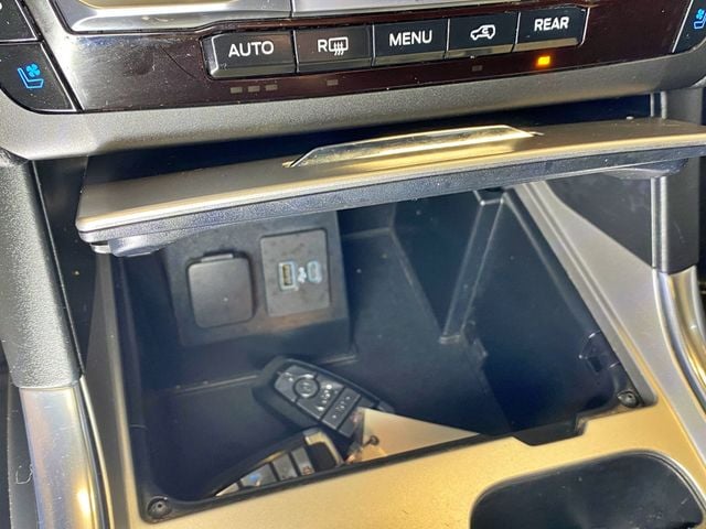 2020 Ford Explorer ST 4WD - 23001612 - 36
