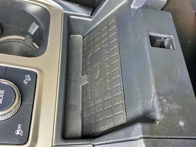 2020 Ford Explorer ST 4WD - 23001612 - 38