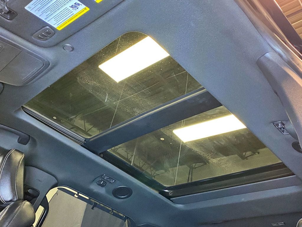 2020 Ford Explorer ST 4WD - 23001612 - 42