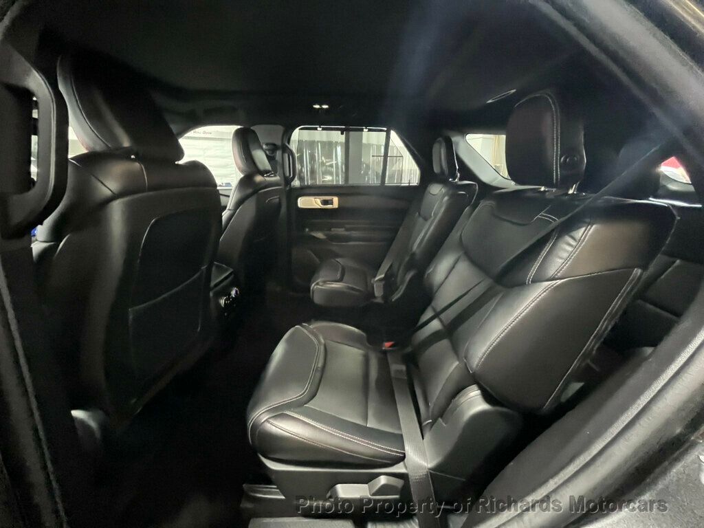 2020 Ford Explorer ST photo 15