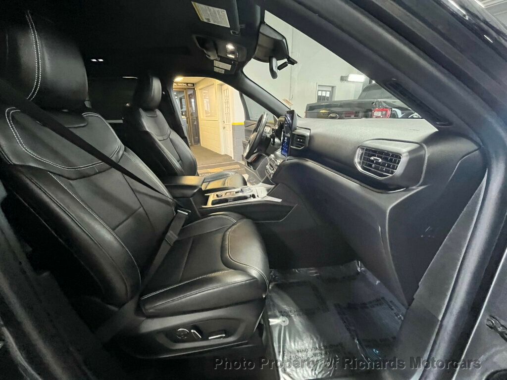 2020 Ford Explorer ST photo 20
