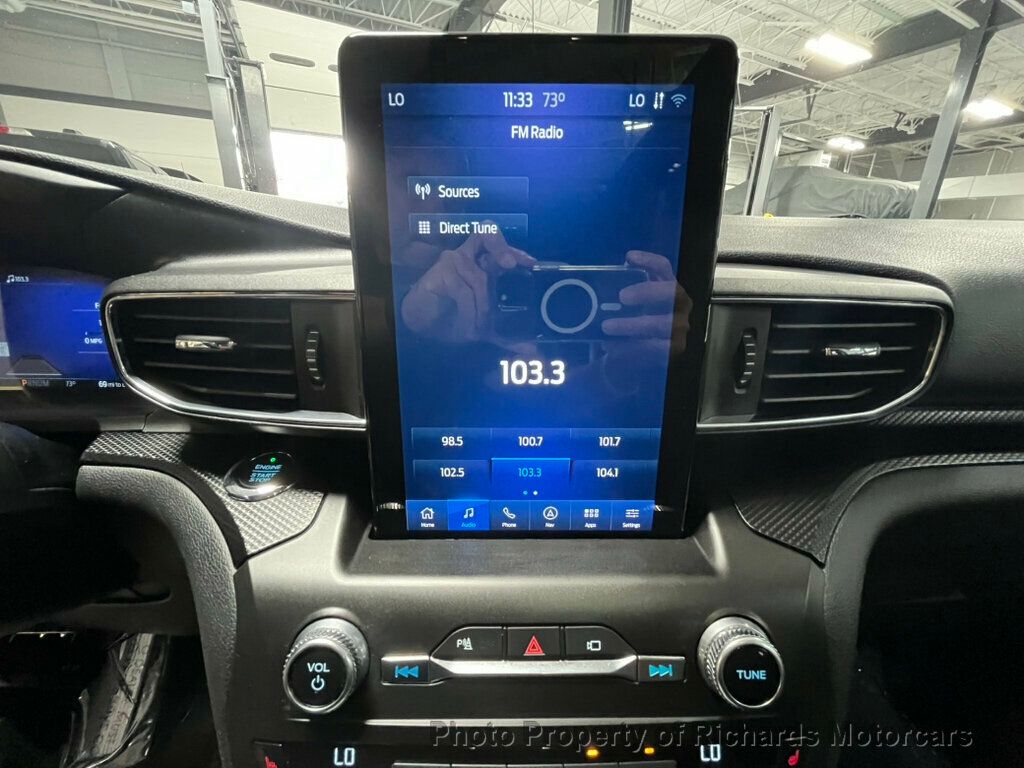 2020 Ford Explorer ST photo 25