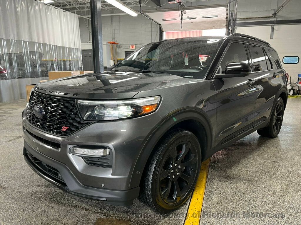 2020 Ford Explorer ST photo 7