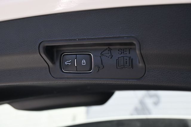 2020 Ford Explorer ST 4WD ST Street Pack - 22987111 - 19