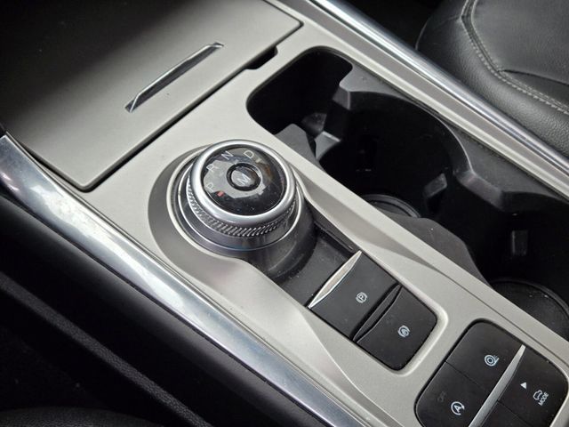 2020 Ford Explorer XLT - 22974842 - 21