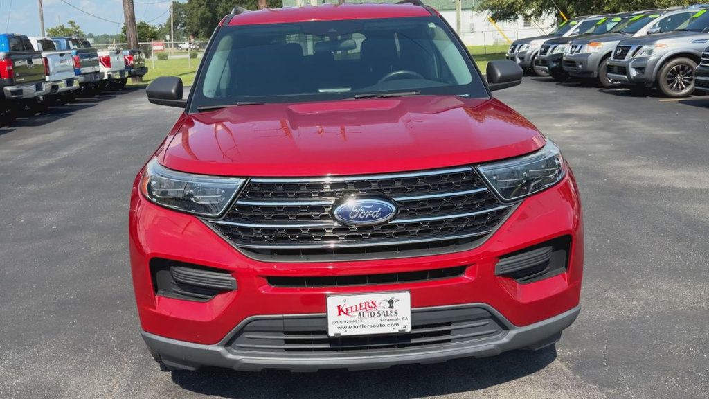 Ford Explorer XLT photo 3