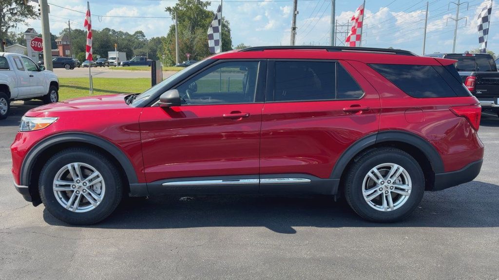 Ford Explorer XLT photo 5