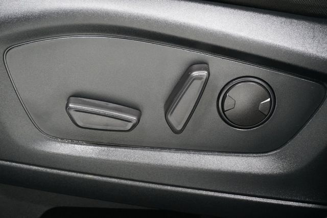 2020 Ford Explorer XLT - 22929811 - 15