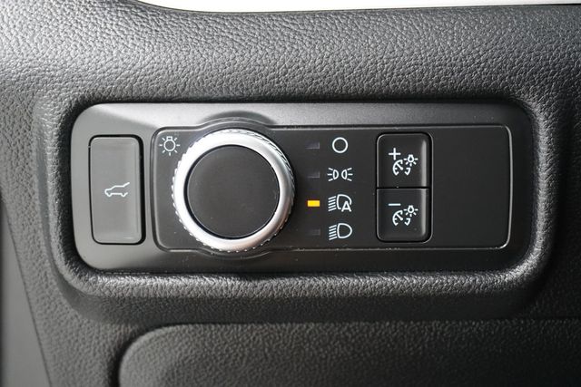 2020 Ford Explorer XLT - 22929811 - 21