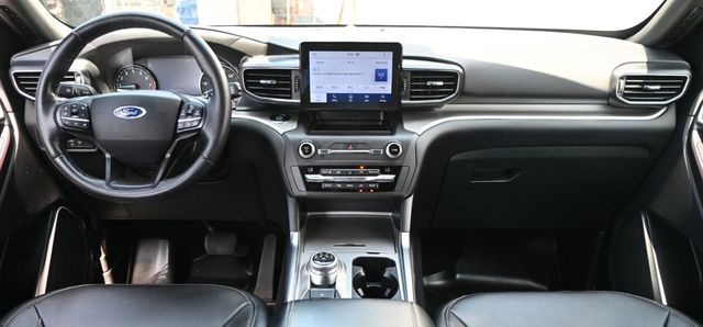 2020 Ford Explorer XLT 4WD - 23061871 - 10