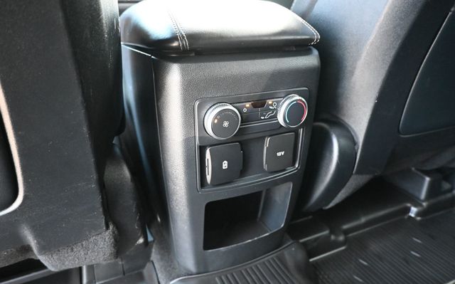 2020 Ford Explorer XLT 4WD - 23061871 - 19