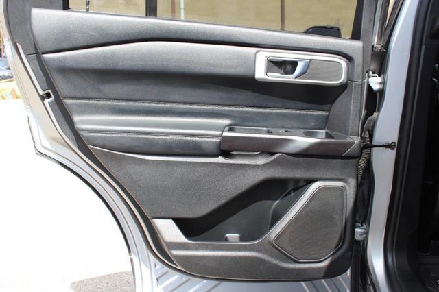 2020 Ford Explorer XLT 4WD - 22912713 - 11