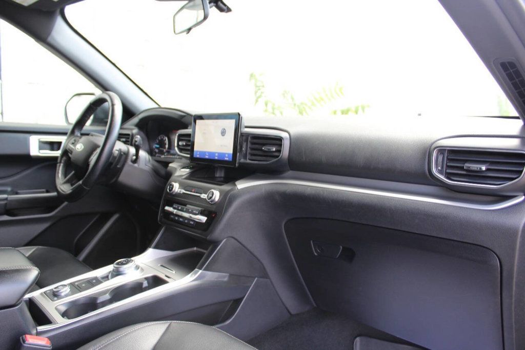 2020 Ford Explorer XLT 4WD - 22912713 - 17
