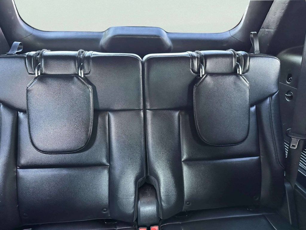2020 Ford Explorer XLT 4WD - 23036771 - 17