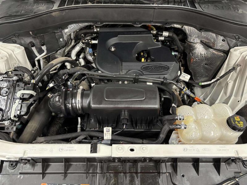 2020 Ford Explorer XLT 4WD - 23049468 - 12