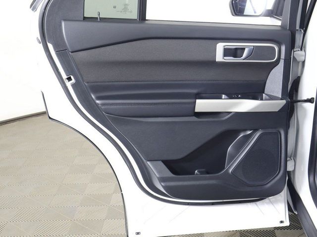 2020 Ford Explorer XLT 4WD - 23011640 - 24