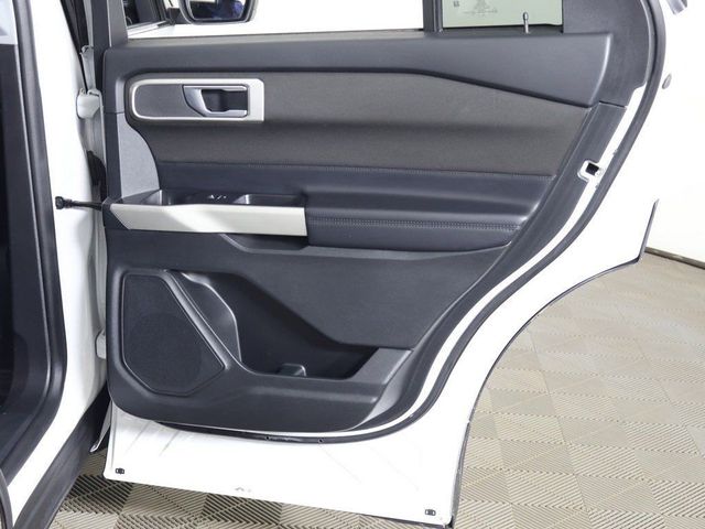 2020 Ford Explorer XLT 4WD - 23011640 - 25