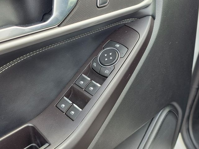 2020 Ford Explorer XLT 4WD - 22961683 - 19